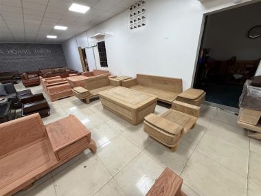 Sofa chân bo cong gầm gỗ óc chó Nam Mỹ HT 03